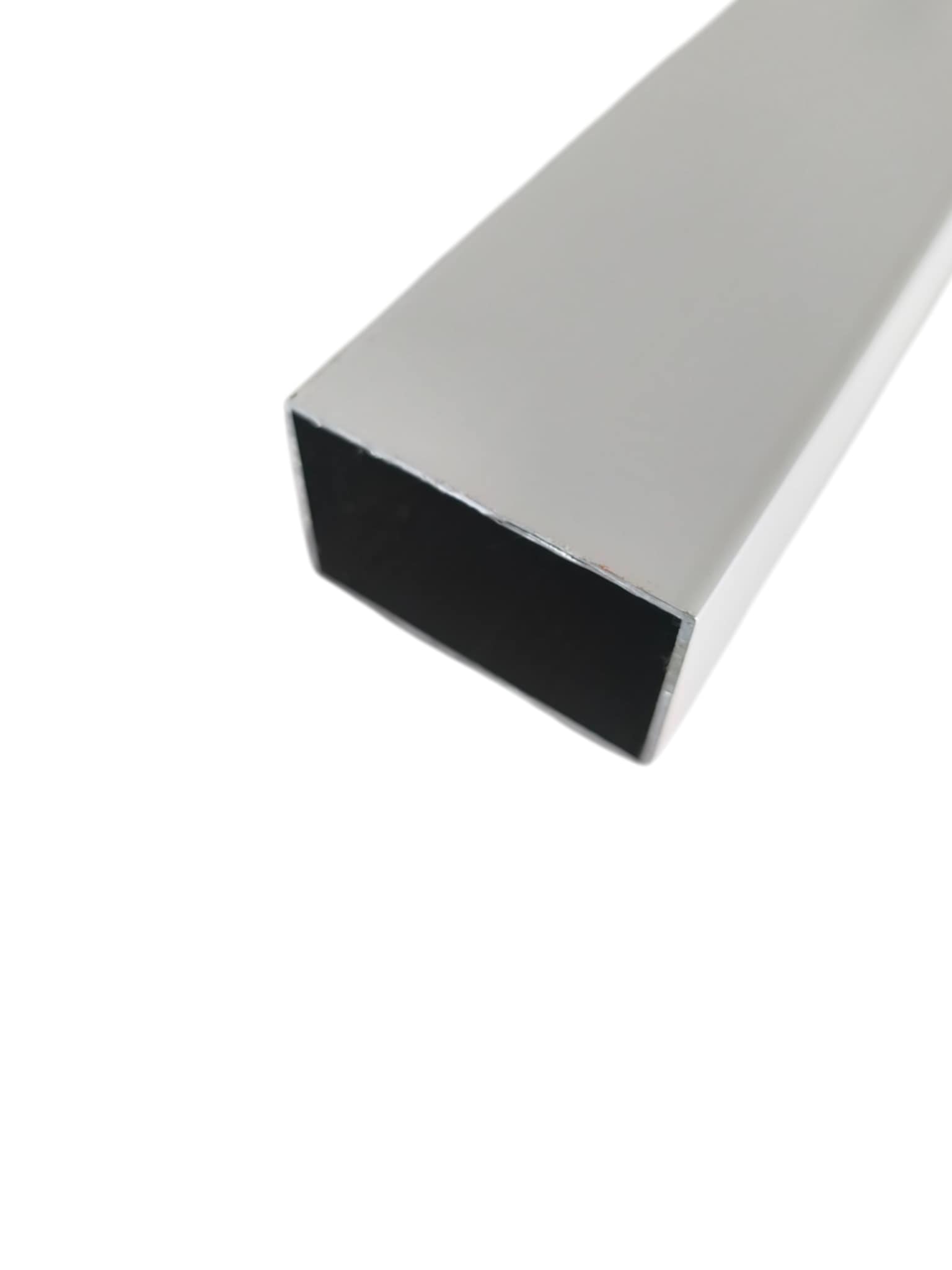 Alumínium kiemelő keret 45x30